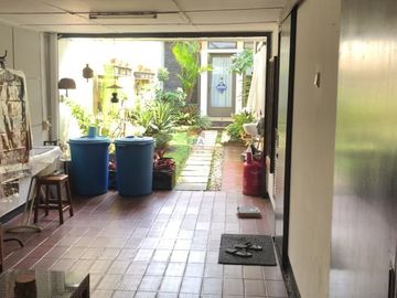 Dijual rumah asri siap huni Jalan Pahlawan Kota Bandung