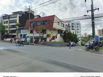 comercial (casa para comercio) en venta en av. 30 de agosto. Cod V19399