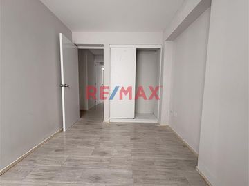 🎯 ¡Tu nuevo depa te espera en Los Pinos! Entrega en julio 🗓️

¿Buscas un departamento moderno, bien ubicado y sin pagar alcabala? ¡Esta es tu oportu