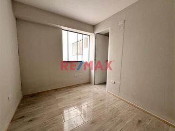 🎯 ¡Tu nuevo depa te espera en Los Pinos! Entrega en julio 🗓️

¿Buscas un departamento moderno, bien ubicado y sin pagar alcabala? ¡Esta es tu oportu