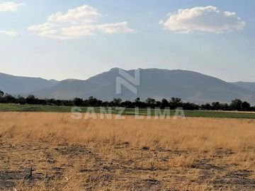 SAN FELIPE GTO.: ESPLENDIDO RANCHO CON POZO, SISTEMA DE RIEGO Y MANANTIAL.