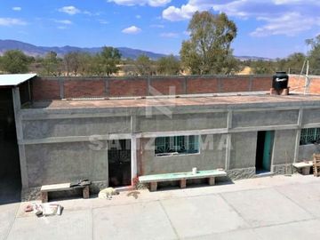 SAN FELIPE GTO.: ESPLENDIDO RANCHO CON POZO, SISTEMA DE RIEGO Y MANANTIAL.