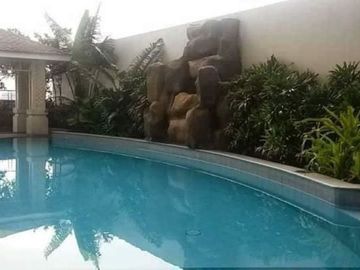 Makati Condo Rent to Own Paseo De Roces Amorsolo Ayala