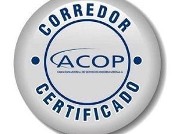 Parcela en Venta en Parcela en condominio con Casa recién construída