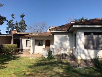 2 Casas En Venta a 50 mts. Ruta 5 - Francisco Alvarez, Moreno