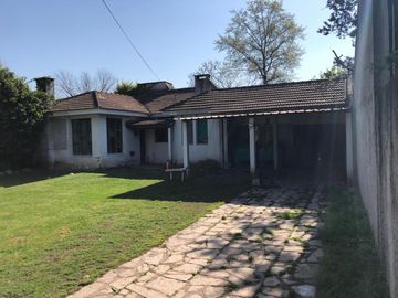 2 Casas En Venta a 50 mts. Ruta 5 - Francisco Alvarez, Moreno