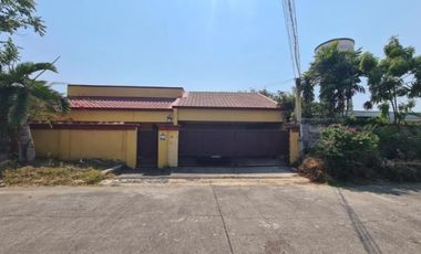 House and Lot for sale in BF, Paranaque