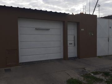 Casa PH en venta en Wilde