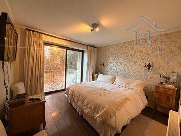 Casa en venta de 4 dorm. en Piedra Roja Colina