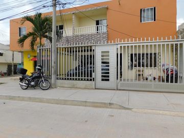 casa en venta en el manantial. Cod V77713
