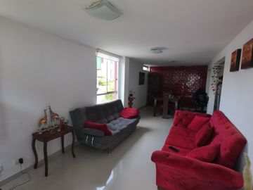 CASA EN VENTA EN AVENIDA MONTECARLO/ARMENIA
