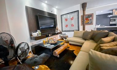 Torre De Salcedo 2 Bedroom 2BR Newly Renovated Condo For Sale in Legazpi Village, Makati City