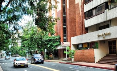 Torre De Salcedo 2 Bedroom 2BR Newly Renovated Condo For Sale in Legazpi Village, Makati City