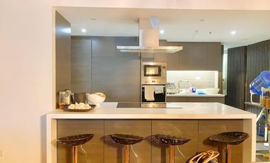 Torre De Salcedo 2 Bedroom 2BR Newly Renovated Condo For Sale in Legazpi Village, Makati City