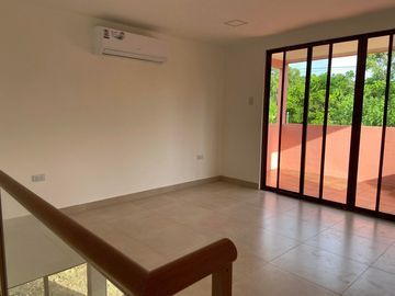 Casa Rosa Brand New Hidden Jem in Manglaralto. Just an Eight Minute Walk to the Beach: Se Vende Casa Cerca del Mar en Manglaralto