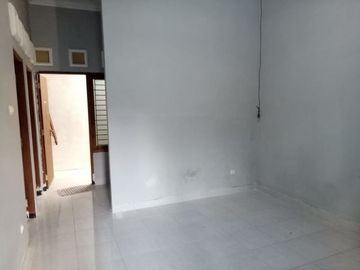 Dijual Cepat Rumah Jogja Legalitas Aman 3 menit ke Pasar Kolombo