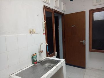 Dijual Cepat Rumah Jogja Legalitas Aman 3 menit ke Pasar Kolombo
