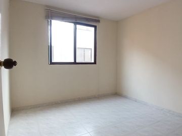 🌟 ¡Oportunidad única para tu negocio en Chiclayo! 🌟

🏢 Te presentamos este local comercial de un piso, situado en la estratégica ubicación de la cal