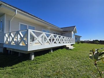 Casa en venta de 6 dorm. en Puerto Varas