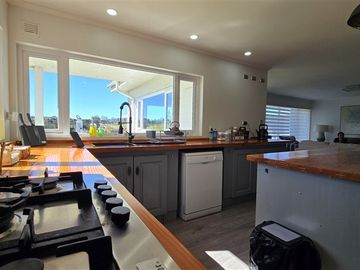 Casa en venta de 6 dorm. en Puerto Varas
