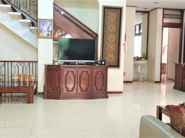 Dijual Rumah di Gandaria Kondisi Semi Furnished Siap Huni HSE-A0702