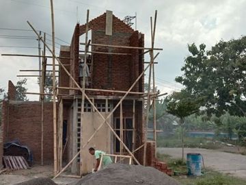 TERLARIS DI KOTA JOGJA RUMAH MEZZANINE 2 LANTAI KAWASAN RAMAI