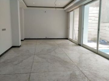 Rumah 2Lt, Pool, Siap Huni, Lingk. Nyaman di Pondok Indah