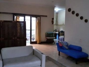 Rumah Nyaman di Cisaranten Arcamanik Dekat Antapani