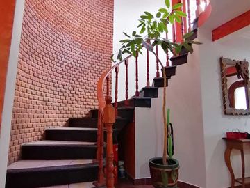 RESIDENCIA DE 335 M2 EN PRIVADA SAN JOSE, TEPOTZOTLÁN, MEXICO