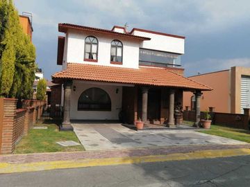 RESIDENCIA DE 335 M2 EN PRIVADA SAN JOSE, TEPOTZOTLÁN, MEXICO