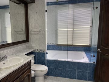 apartamento en venta en caudal. Cod V1080064