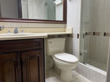 apartamento en venta en caudal. Cod V1080064