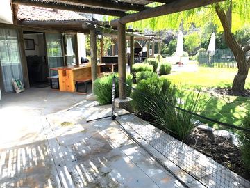 Casa en venta de 4 dorm. en Colina