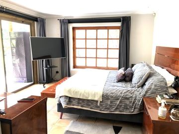 Casa en venta de 4 dorm. en Colina