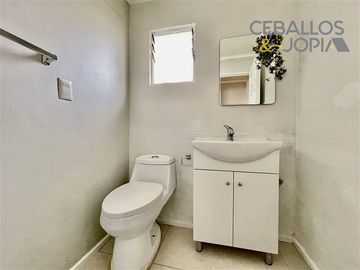 Casa en venta de 3 dorm. en Villa Alemana