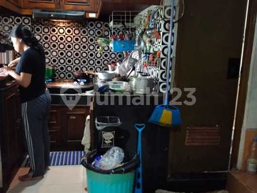 Ruko Siap Huni 3 Lantai Lokasi Strategis di Cipete, Jakarta Selatan