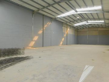 bodega en arriendo/venta en ternera. Cod V88894