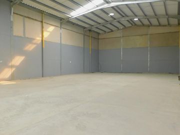 bodega en arriendo/venta en ternera. Cod V88894