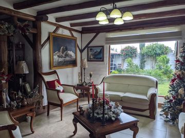 Hermosa casa 3 dormitorios, Conjunto Privado, Tumbaco