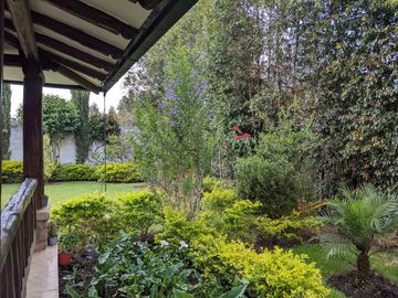 Hermosa casa 3 dormitorios, Conjunto Privado, Tumbaco