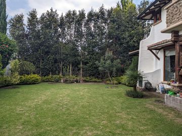 Hermosa casa 3 dormitorios, Conjunto Privado, Tumbaco