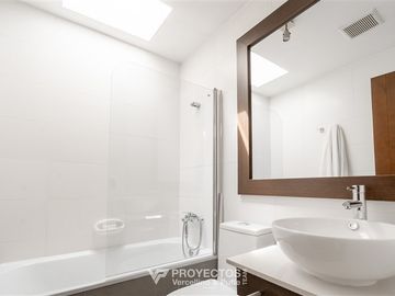 Casa en venta 5 dorm. salitas, más servicios, Los Trapenses