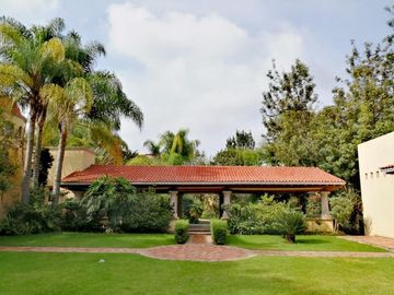 Casa Hacienda en Venta en La Huerta en Morelia Michoacan