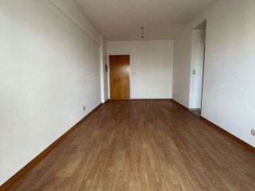 Semipiso en venta en Lanus Oeste