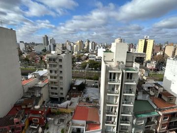Semipiso en venta en Lanus Oeste