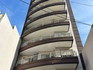 Semipiso en venta en Lanus Oeste