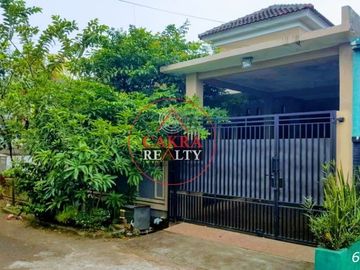 Rumah Bagus siap huni Depan Taman Cluster Nego 656 ASW
