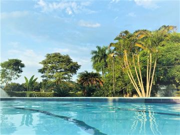 GANGA VENDO CASA MELGAR 311 M2 CON TERRENO DE 16.000 M2 PISCINA