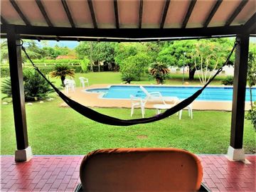 GANGA VENDO CASA MELGAR 311 M2 CON TERRENO DE 16.000 M2 PISCINA