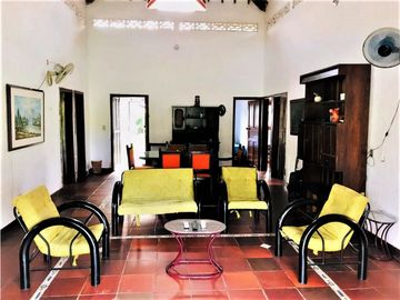 GANGA VENDO CASA MELGAR 311 M2 CON TERRENO DE 16.000 M2 PISCINA